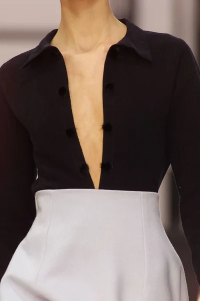 Look 3